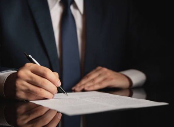 es válido un poder notarial después de la muerte