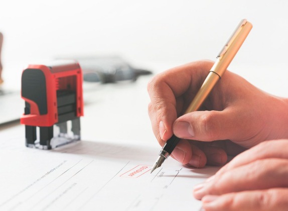 poder notarial de padres a hijos